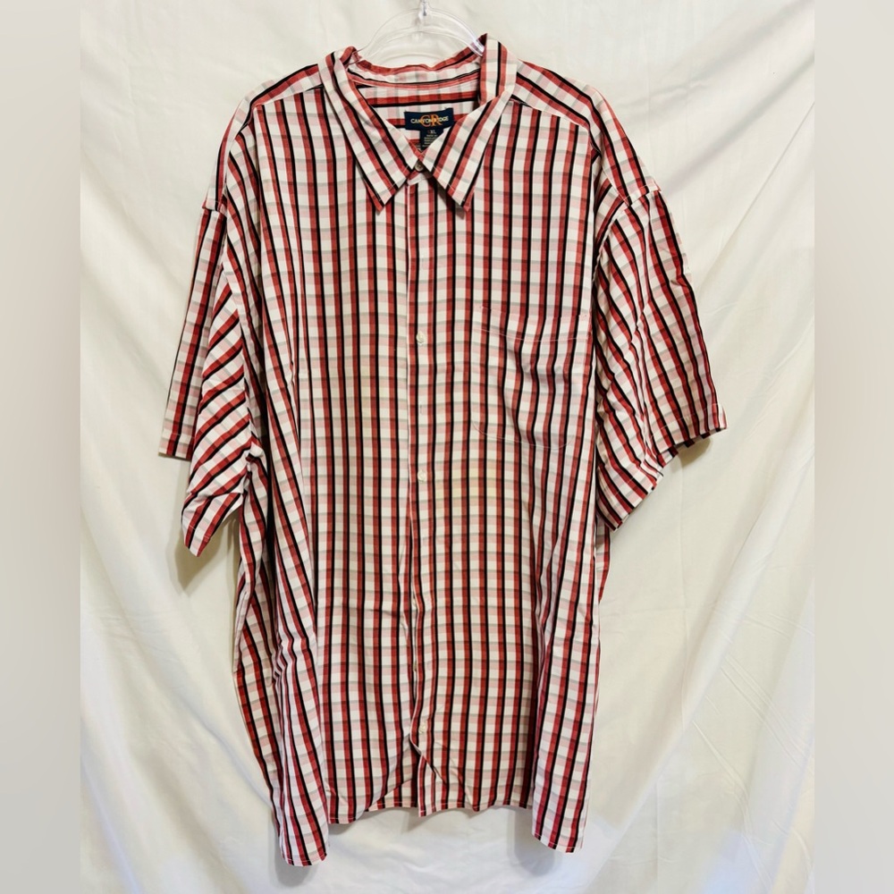 Men’s Canyon Ridge Short Sleeve Plaid Button-up Shirt Size 5XL.
